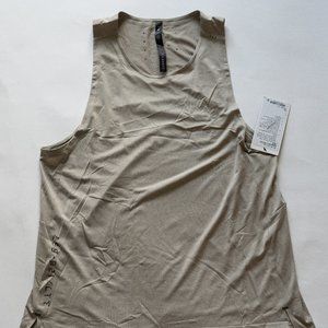 Lululemon Men's Tank Size XL